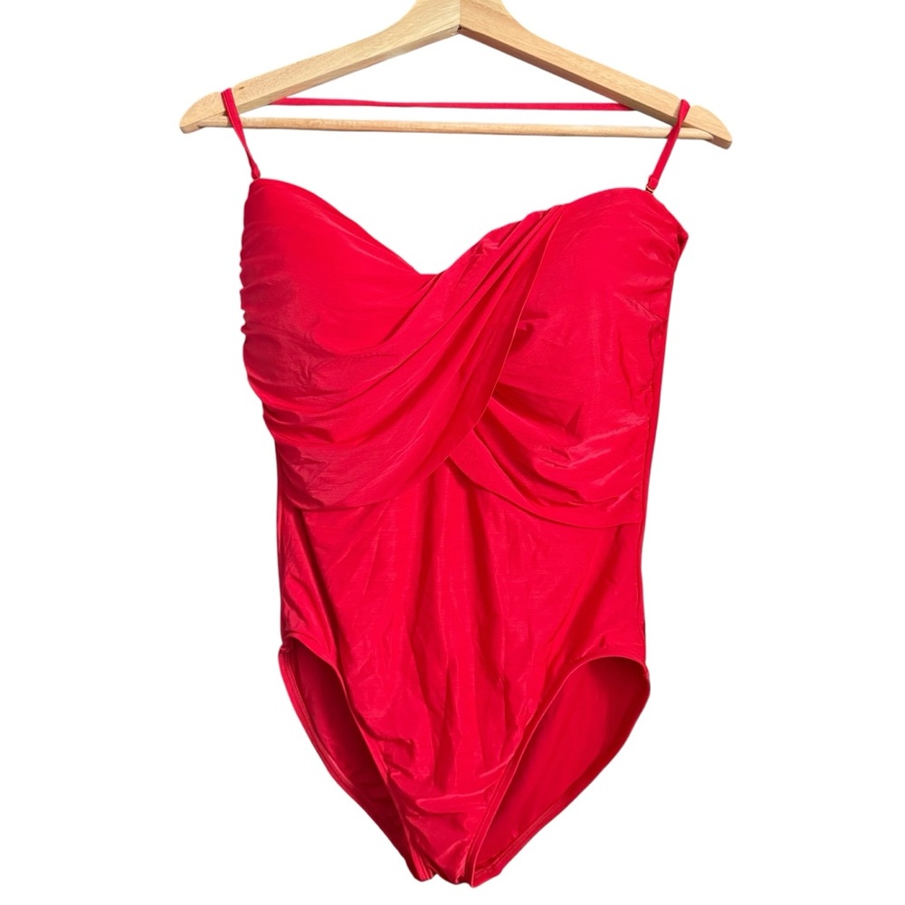 NWOT NEW La Blanca Red Halter Neck Ruched One Piece Swim Swimsuit Womens 14